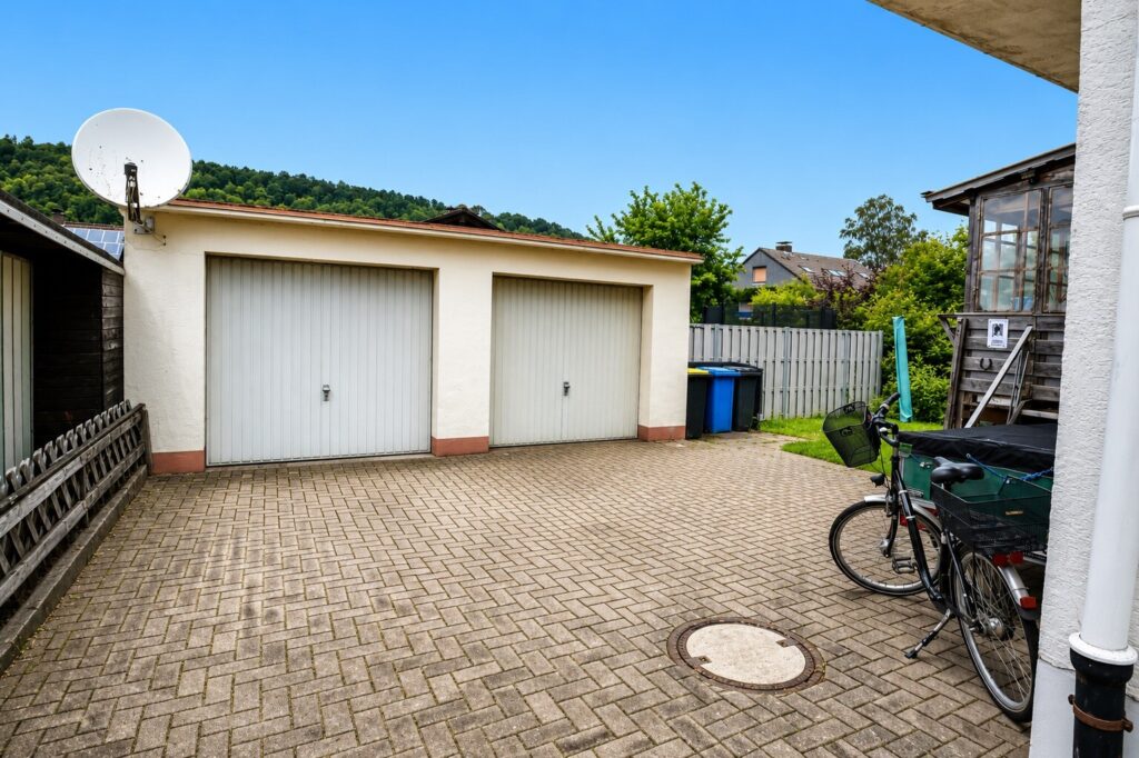 Doppelgarage
