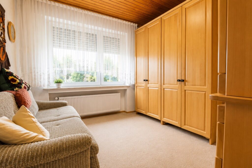Büro/ Kinderzimmer OG