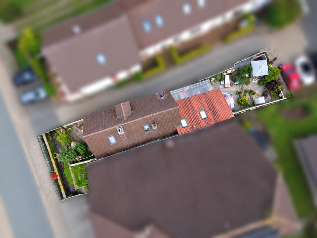 Ansicht gesamtes Grundstück