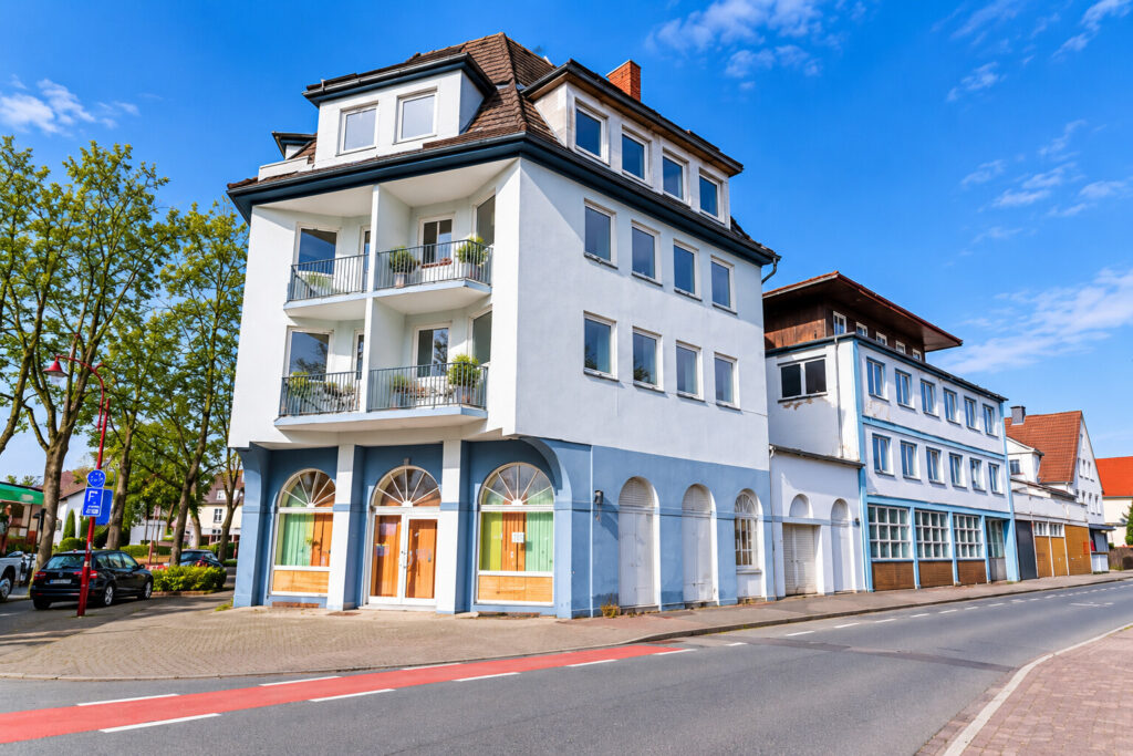 Gebäude 1