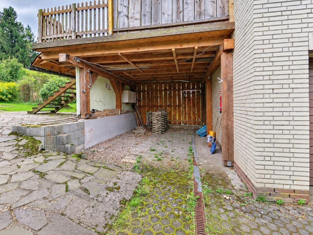 Carport