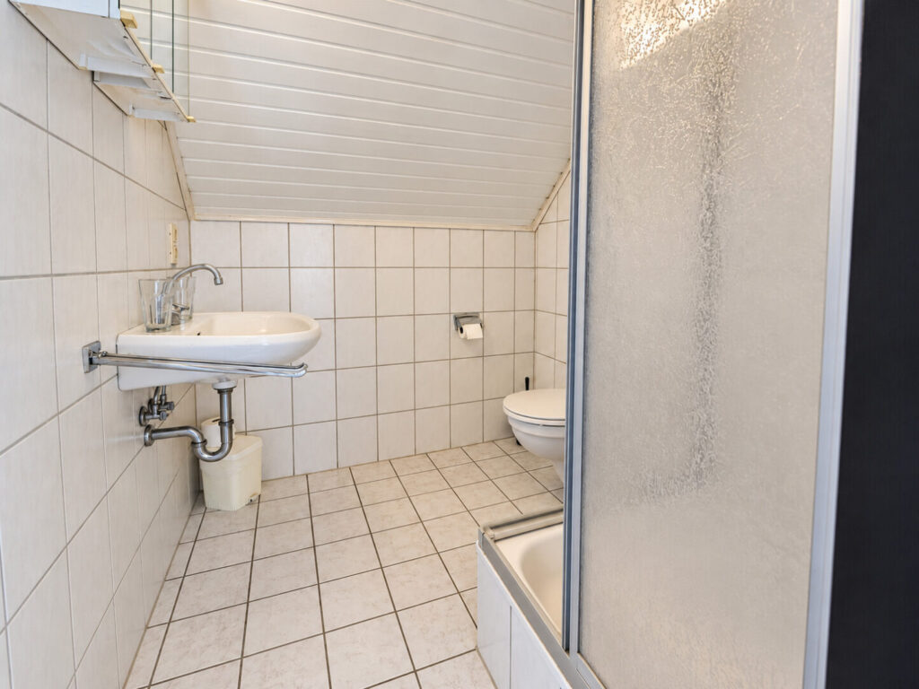 Bad Gästezimmer 2