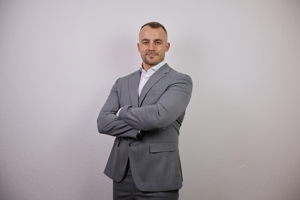 Herr Tim Witte